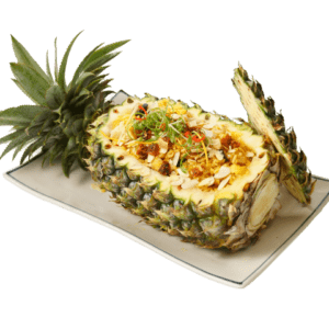 Cơm chiên trái thơm (Pineapple fried rice)- Nhà hàng chay Vì Quẻ Kitchen