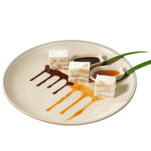 Kem chuối Vị Quê, món kem chuối thuần chay với nước cốt dừa và đậu phộng